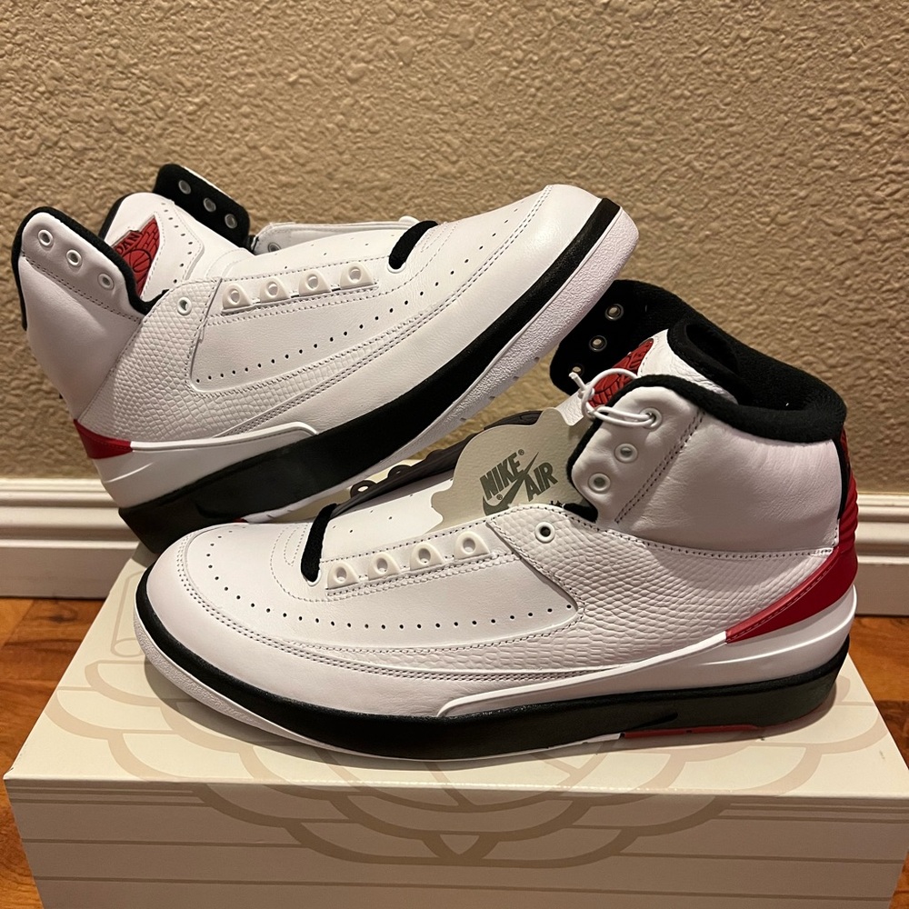 Jordan 2 - Chicago Sz 10.5